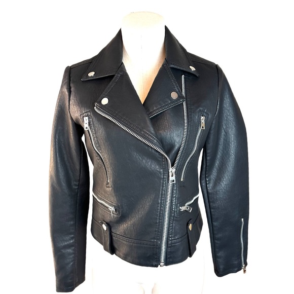 TOPSHOP Fred Faux Leather Biker Jacket Size: 4P Color: Black - Picture 6 of 16